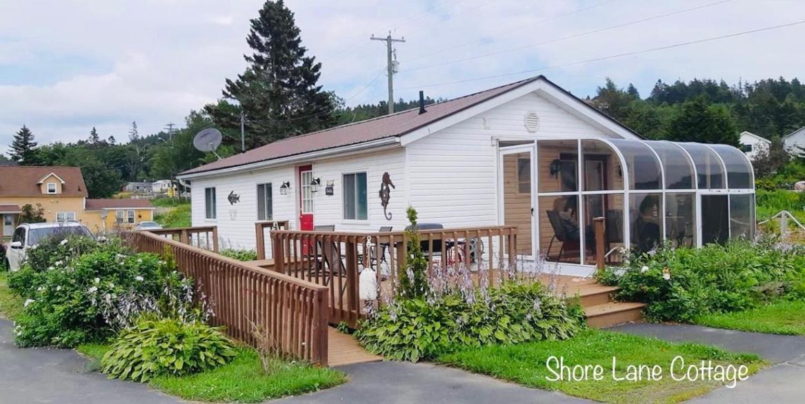 Alma Shore Lane Suites & Cottages エクステリア 写真